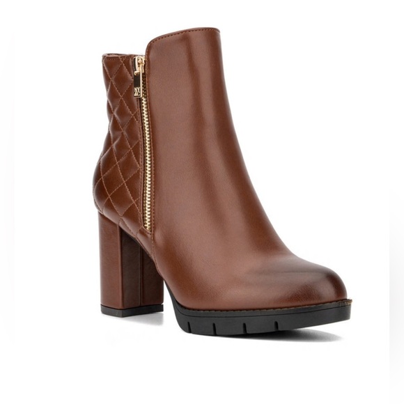 WOMEN'S NEW YORK AND COMPANY EMMALYNN HEELED BOOTIES - Picture 2 of 11